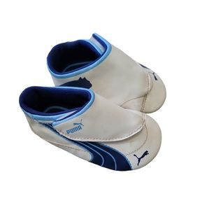 Puma Baby Shoes size 3 White & Blue